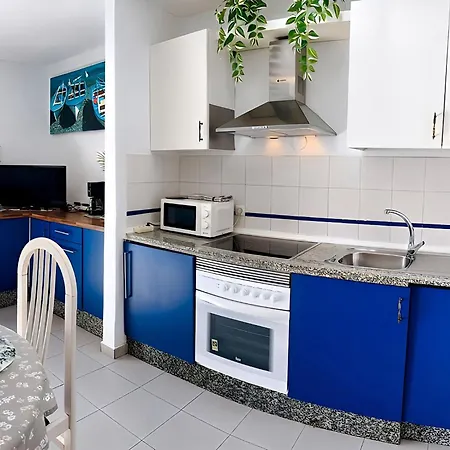 Apartment Florencia With Pool Wifi In Puerto Del Carmen, Lanzarote *
