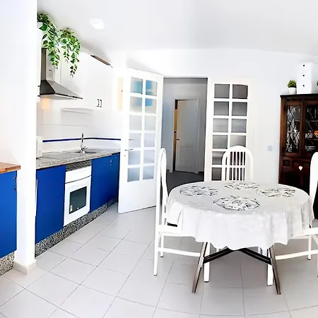 Appartamento Florencia With Pool Wifi In Puerto Del Carmen, Lanzarote